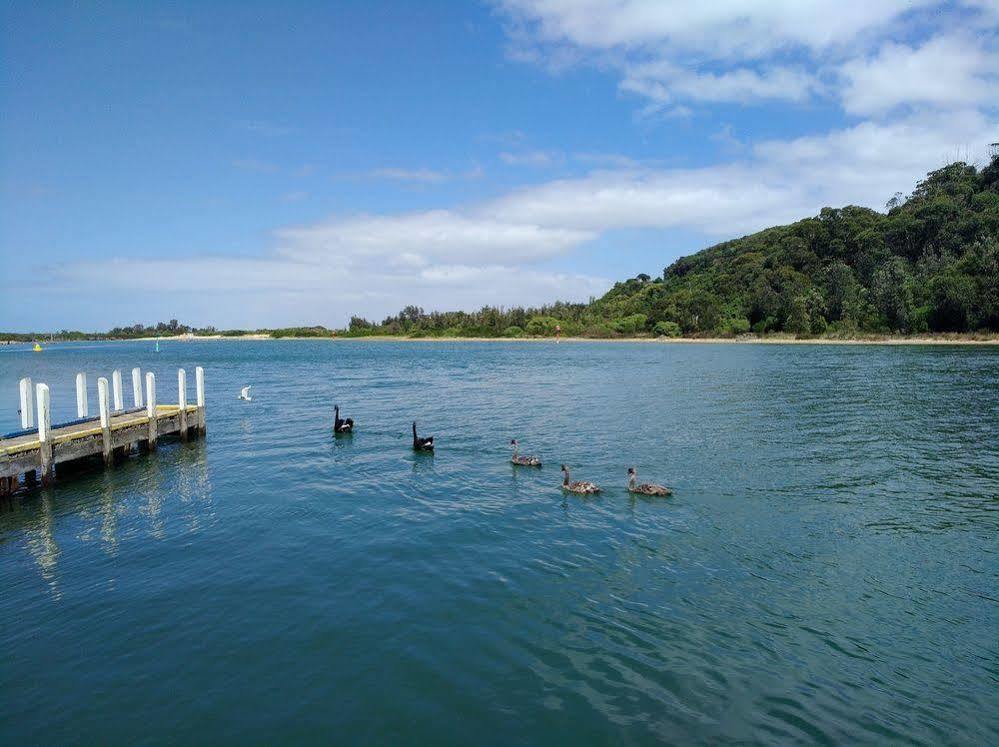 Abel Tasman Waterfront Motel Lakes Entrance Eksteriør bilde